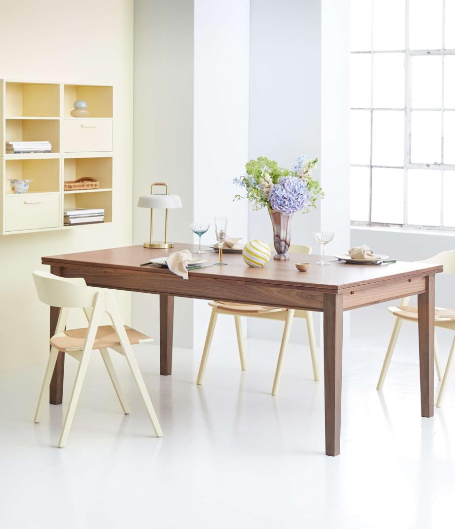 Wohnzimmer – richten Sie den gemütlichen Treffpunkt der Familie mit Möbeln  von Hammel Furniture ein | Schranktüren